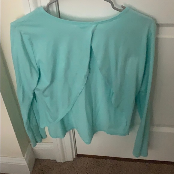 Fabletics Open Back Top - Picture 2 of 2